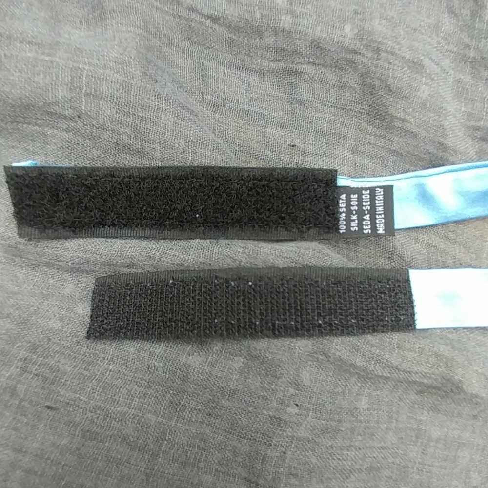 👔Italian Silk BowTie👔 - Picture 3 of 4